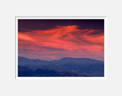 Sunset Over Inyo Mountains - White Mountains, California (12094 bytes)